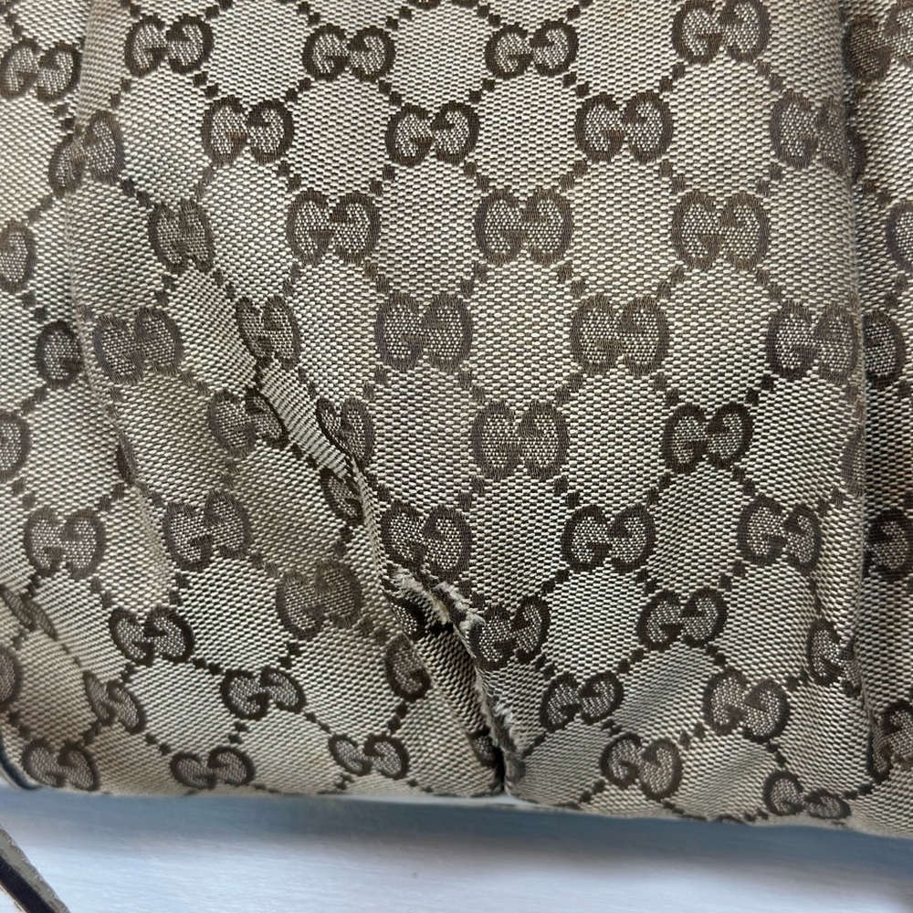 Gucci Sukey Bag - Picture 10 of 14